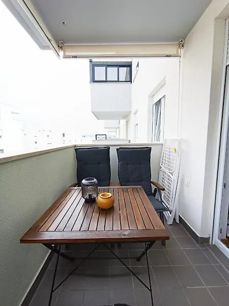 Teal Apartment-Free Garage Parking Zadar 0*,